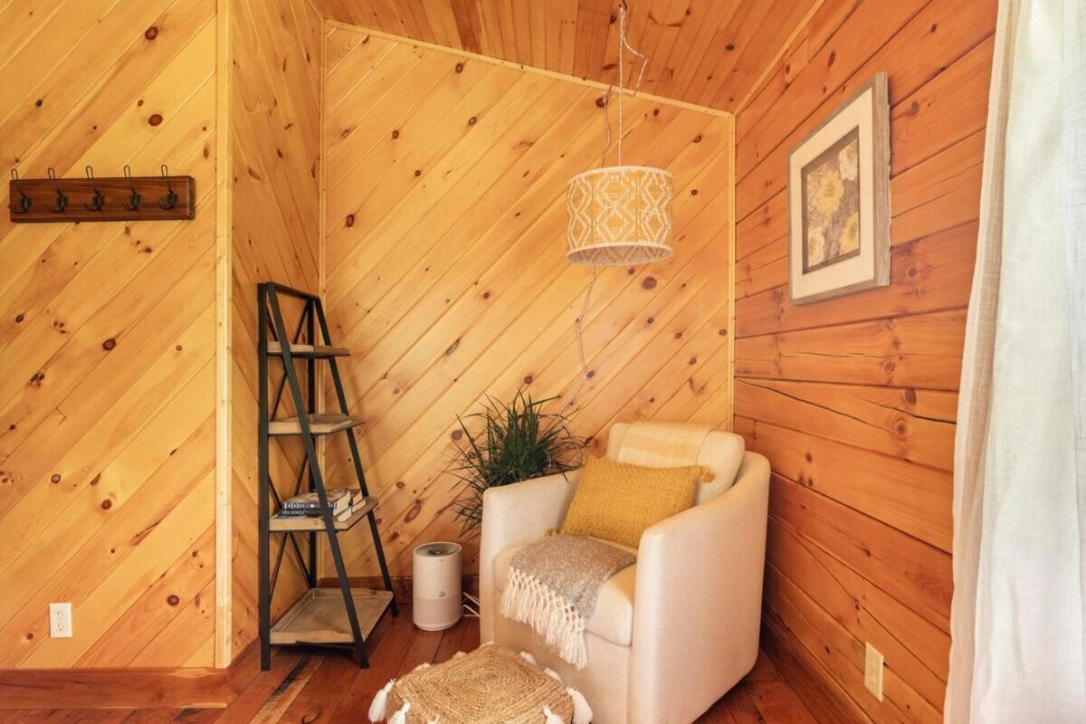 Secluded Wooded Cabin Near The Hocking Hills New Straitsville Екстериор снимка