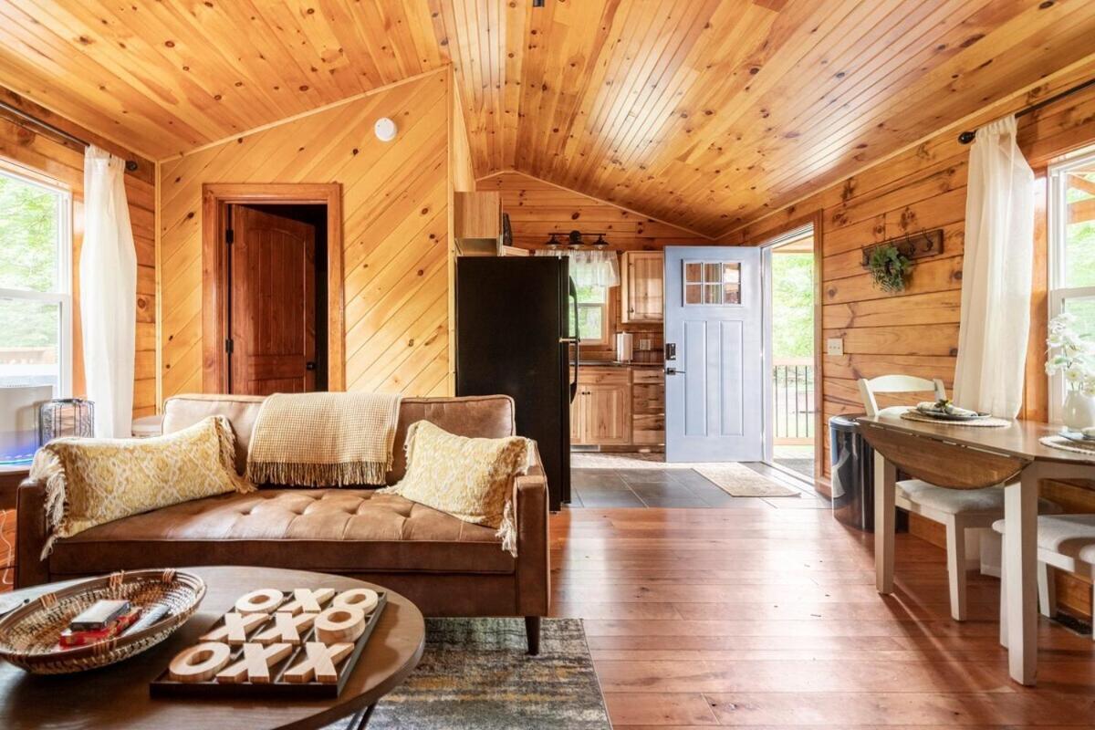 Secluded Wooded Cabin Near The Hocking Hills New Straitsville Екстериор снимка