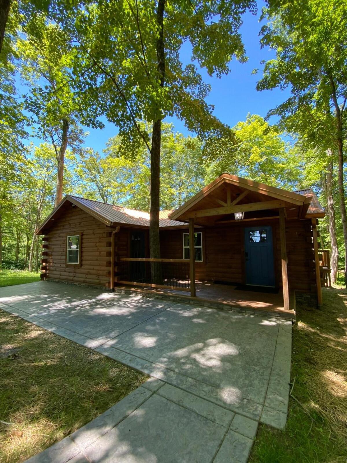 Secluded Wooded Cabin Near The Hocking Hills New Straitsville Екстериор снимка